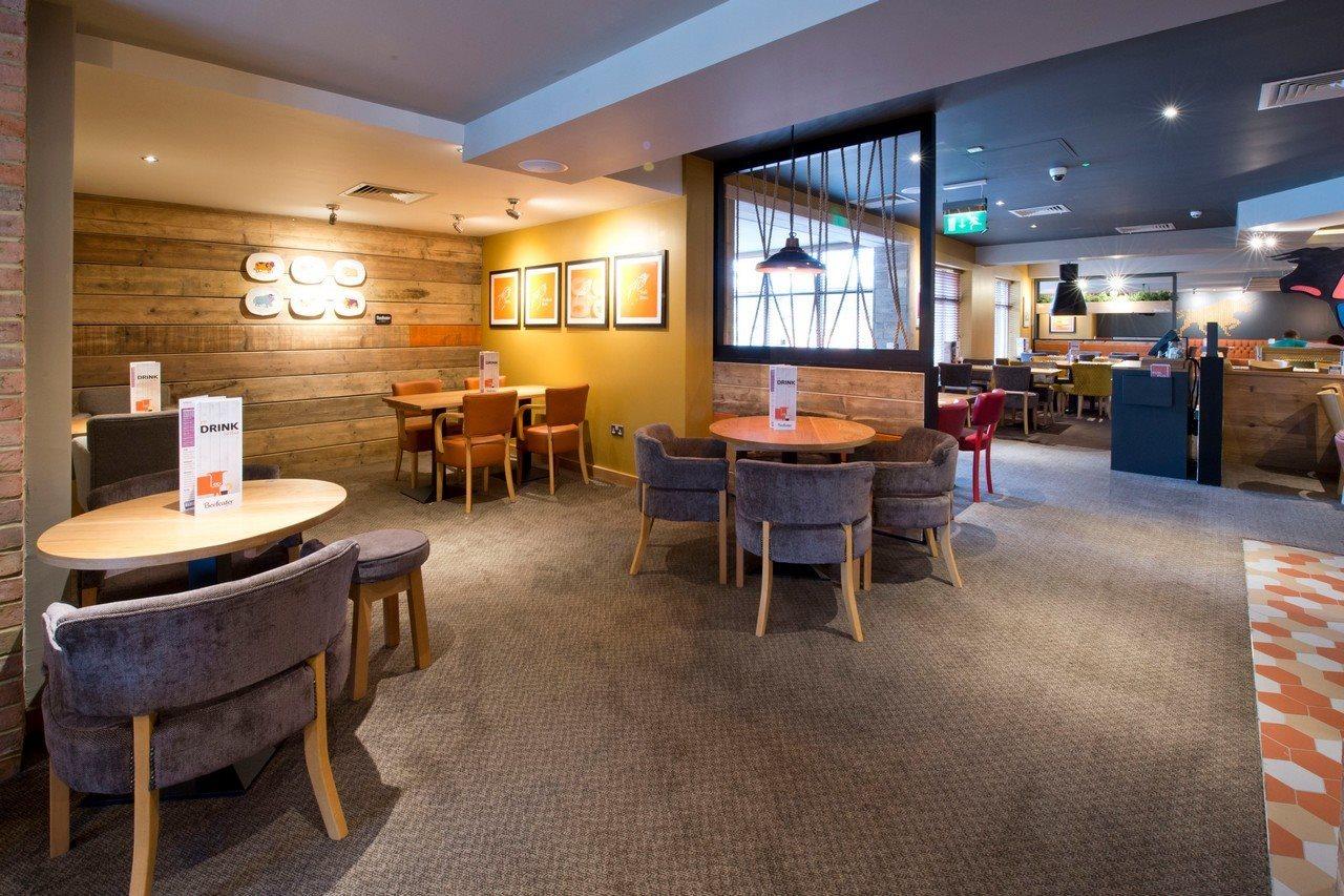 Premier Inn 威尔登 外观 照片